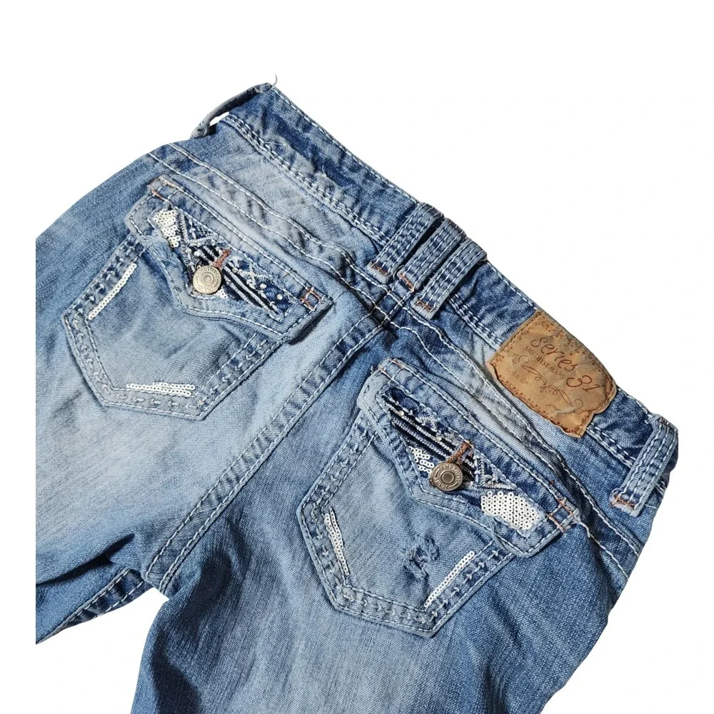 Series 31 Amethyst Distressed Denim Shorts Blue Sequin Flap Pocket Size‎ 3